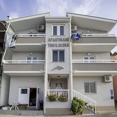 Tiho & Jelena- One Bedroom With Balcony And Sea View Maestral Blace