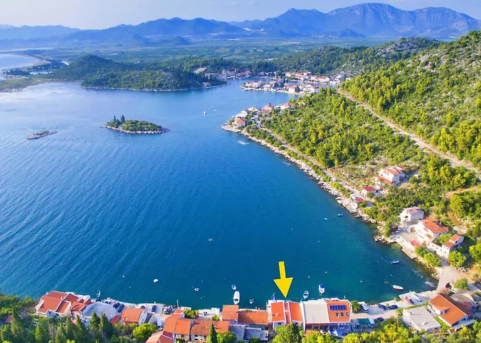 Tiho & Jelena- One Bedroom With Balcony And Sea View Maestral *