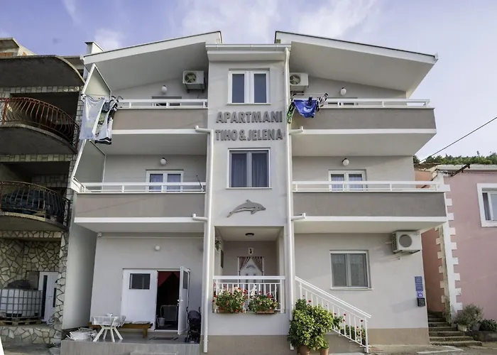 Tiho & Jelena- One Bedroom With Balcony And Sea View Maestral בלאצ'ה